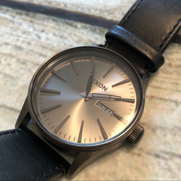 Nixon Other - Like New Nixon black gunmetal sentry men’s watch